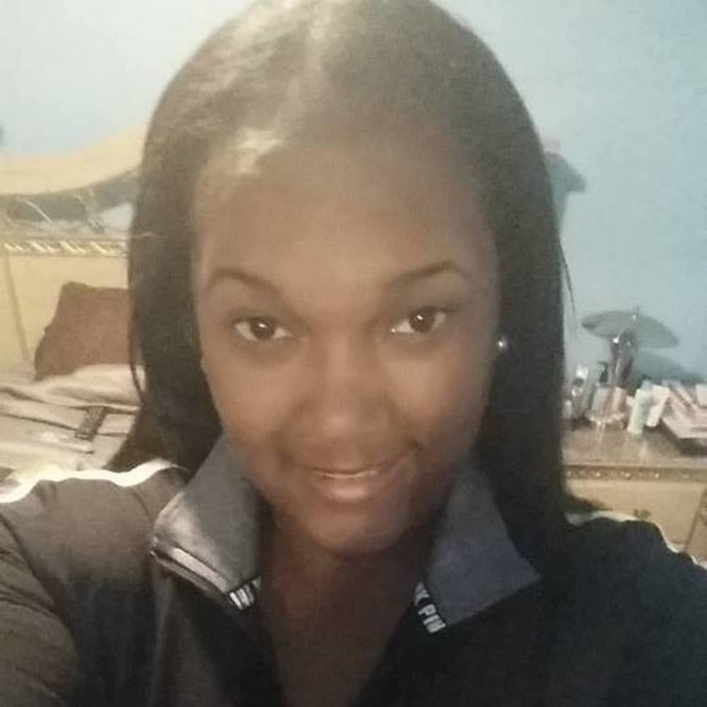 Meet your Posher, Cici